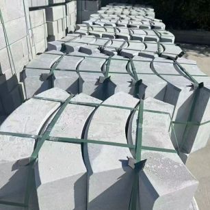 岳阳 芝麻灰弧形路沿石