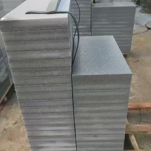 岳阳 芝麻灰火烧面300*600*50地铺石材