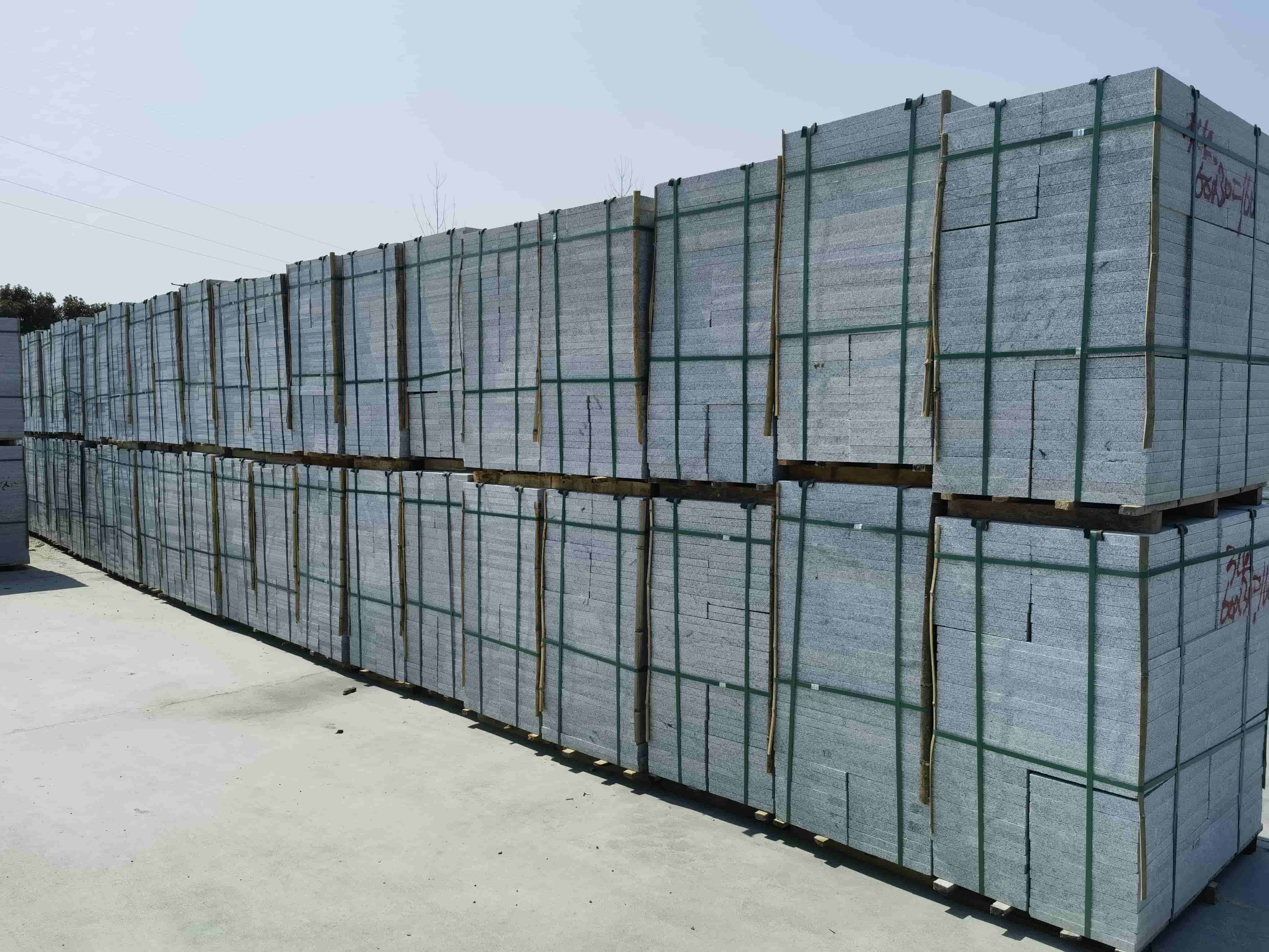 岳阳芝麻白火烧300*600处理价：3公分23元，5公分28元