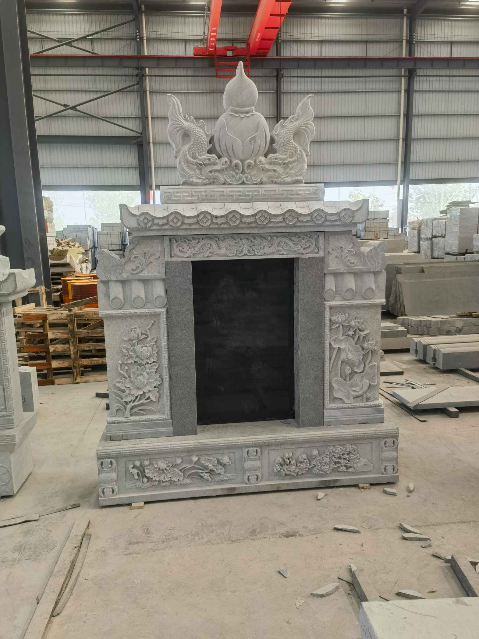 岳阳 芝麻灰高档墓碑、土墓，一套也支持定做