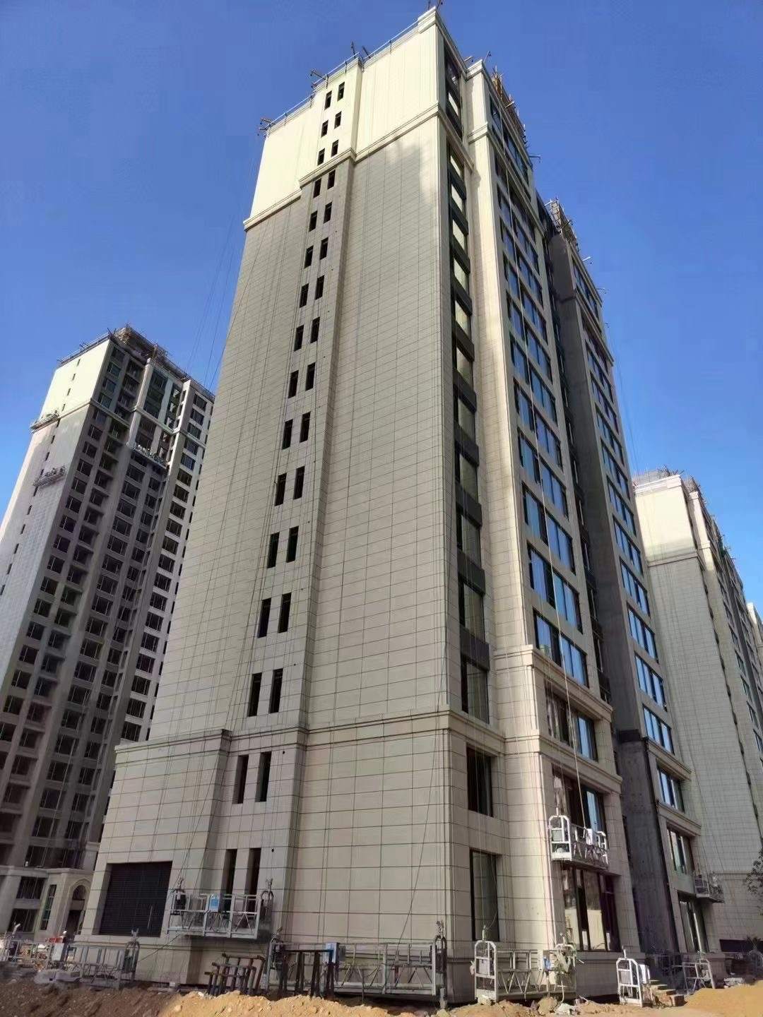 岳阳黄金麻高端小区，外墙干挂
