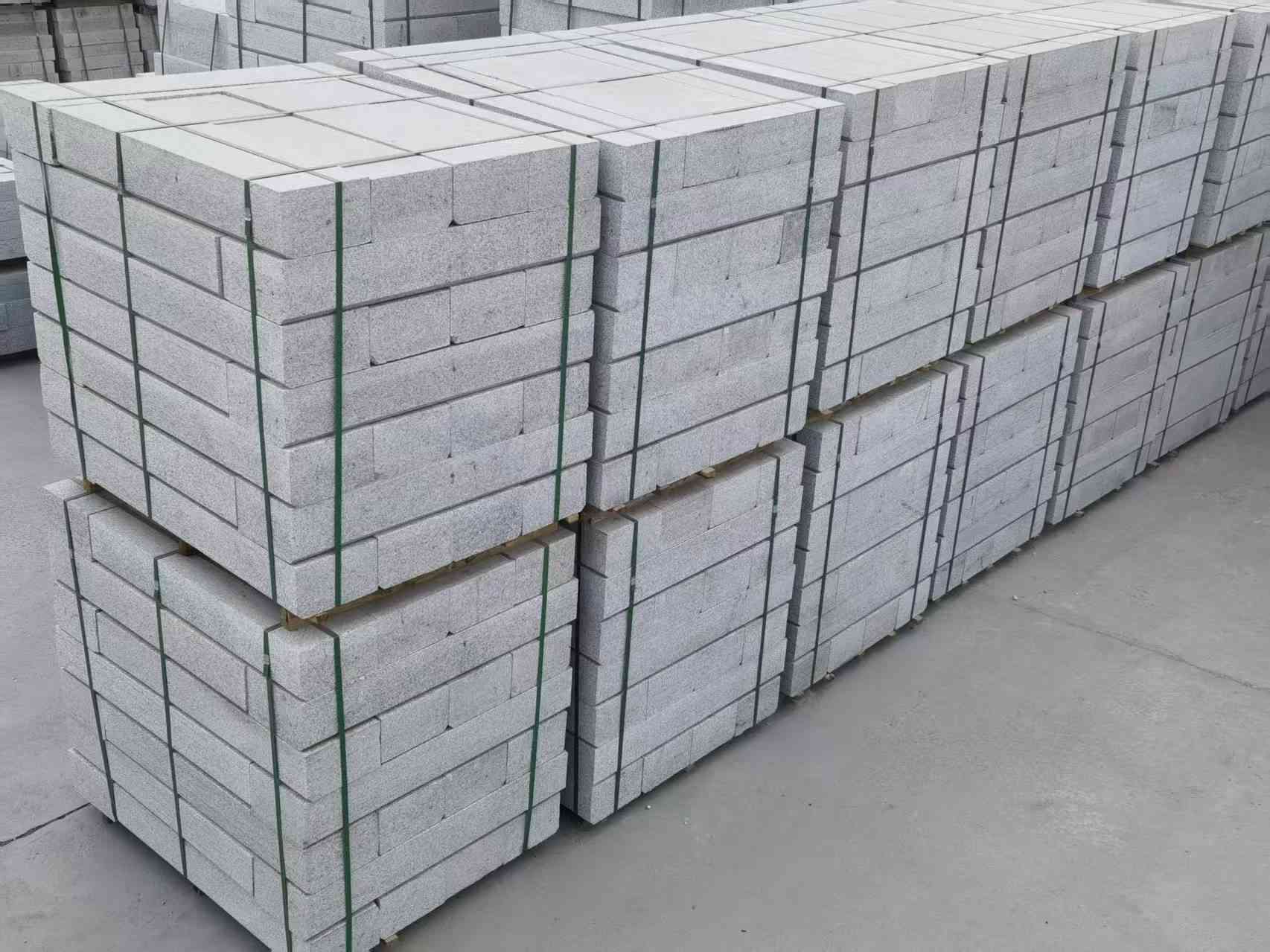 岳阳芝麻白路沿石