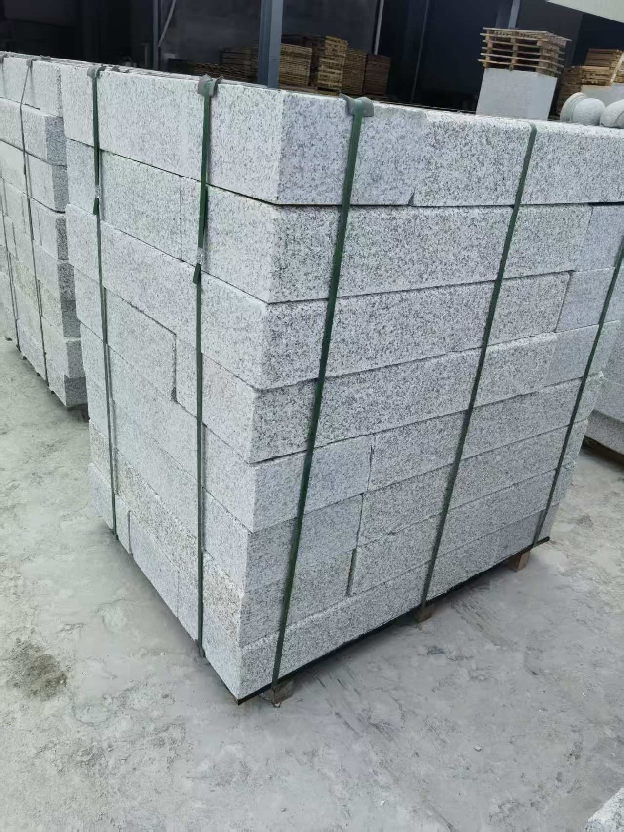 岳阳 芙蓉白火烧两面路沿石