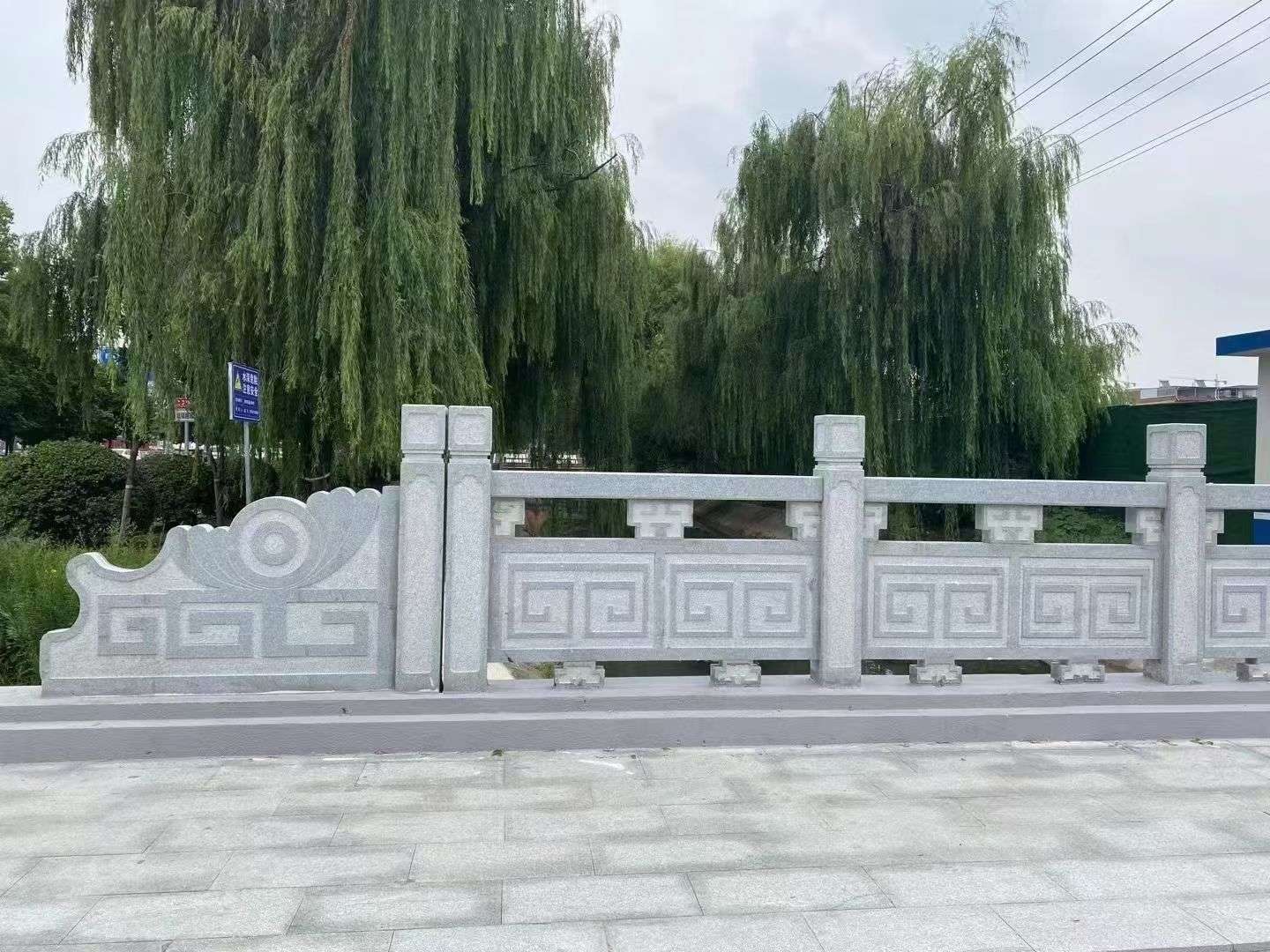 岳阳 芝麻灰桥栏杆、河道栏杆安装效果